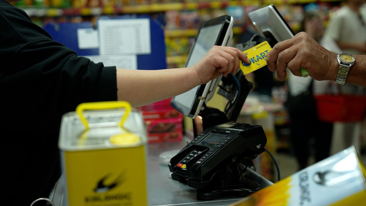 Kocaeli Büyükşehir’den 25 bin haneye 41 kart desteği