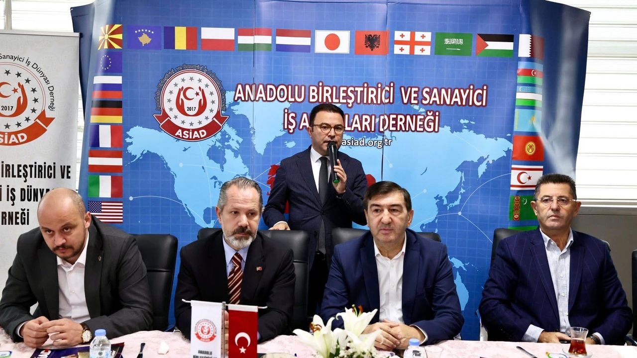 ASİAD Ekonomi Sohbetlerine Yoğun İlgi: İslam Memiş’ten “Büyük Resetleme” Uyarısı