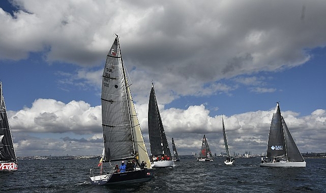 Türkiye’nin ilk ve tek kadın yat yelken yarışı