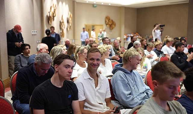 Alaçatı Windfest 2025 başladı: Rüzgâr bu kez doğa için esiyor