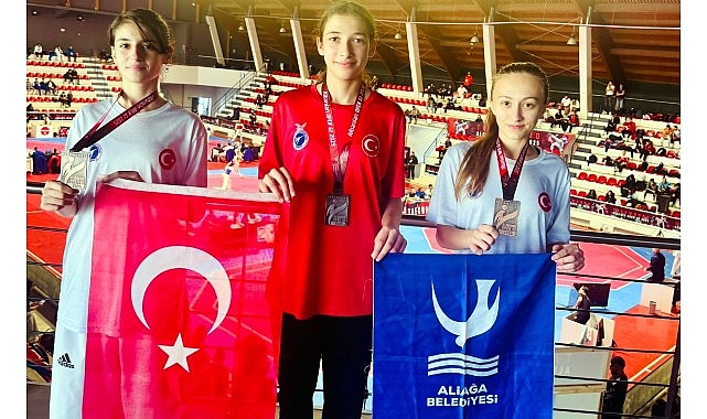 Aliağalı Taekwondocular Tiran’dan 3 Madalya İle Döndü