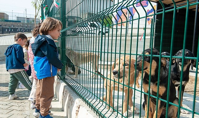 Bakioğlu Can Dostlarımız Yaşam Merkezi öğrencileri ağırlıyor