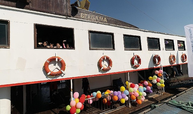 Başarılı kadınlar kız çocuklarına ilham oldu