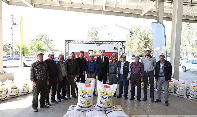 Başkan Altay: “Hayvancılık Yapan Çiftçimize Bu Yıl 80 Ton Macar Fiği Desteği Yapıyoruz”