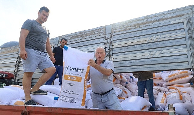 Büyükşehir’den çiftçiye yüzde 75 hibeli tohum desteği