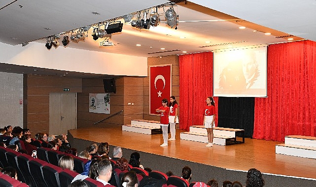 “O’nun Sayesinde” Oratoryosu Duygu Dolu Anlar Yaşattı