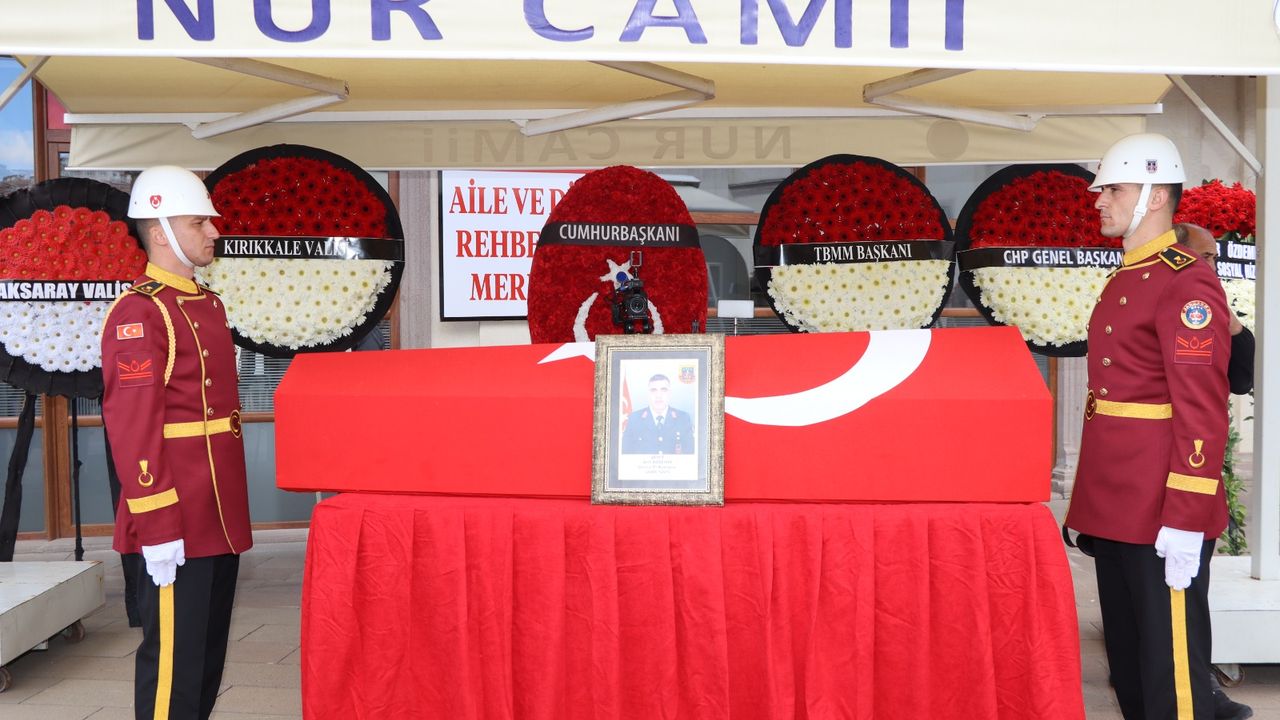 Şehit Uzman Çavuş Arif Özdemir’e son veda