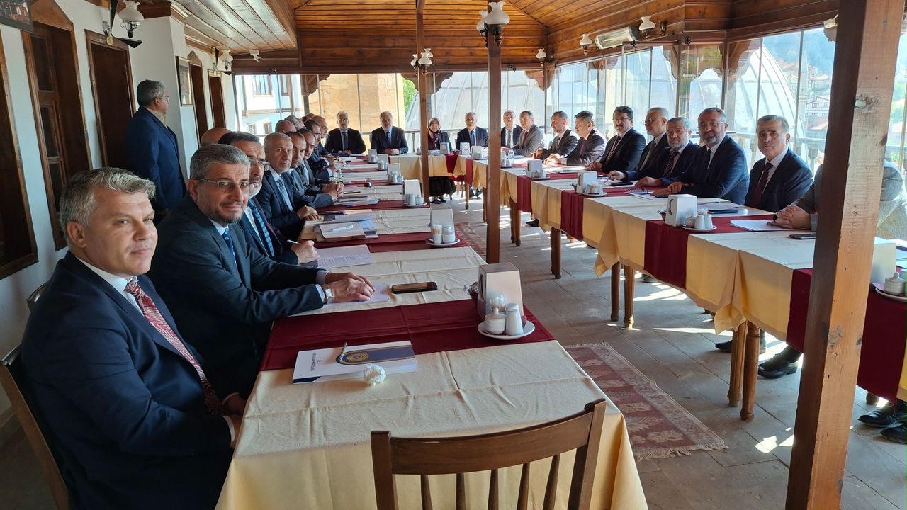 ra ilçeleri Müftüler toplantısı Beypazarı’nda yapıldı