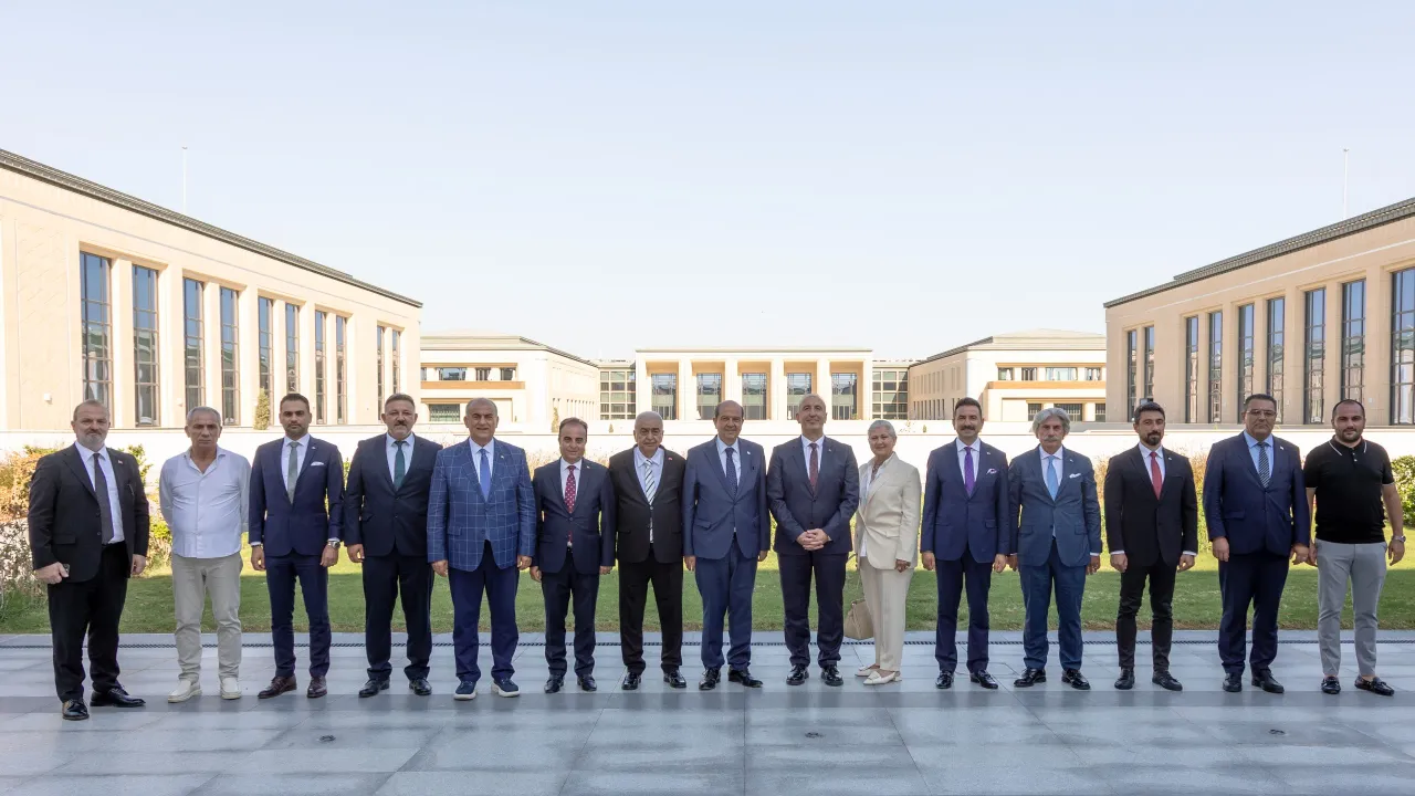 TSTK heyeti, KKTC Cumhurbaşkanı Ersin Tatar’ı ziyaret etti