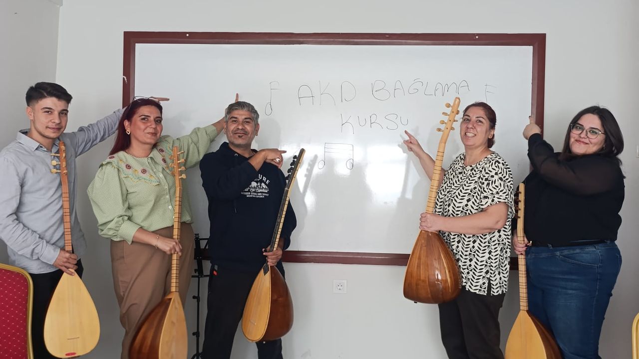 Alevi Kültür Derneği’nden ücretsiz sanat kursları