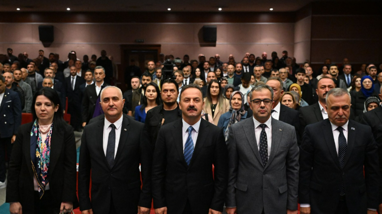 Yavuz Ağıralioğlu: Yüreğiniz yetiyorsa Öcalan’ı çıkarın beraber gelin sandığa