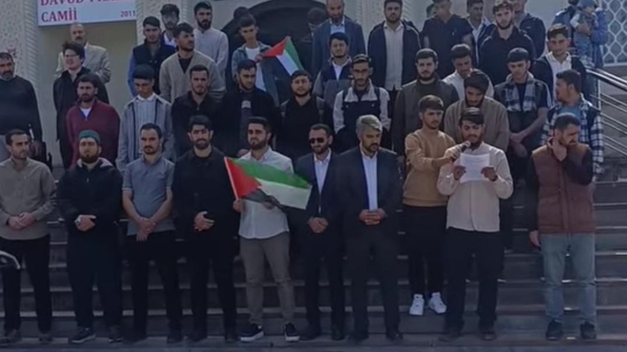 Kars’ta ilk Kıblemiz Mescid-i Aksa etkinliği düzenlendi