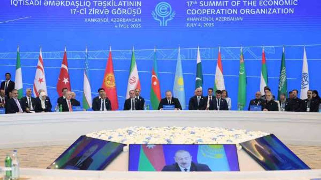 Murat Anar’dan 17. Ekonomik İşbirliği Teşkilatı Zirvesi değerlendirmesi