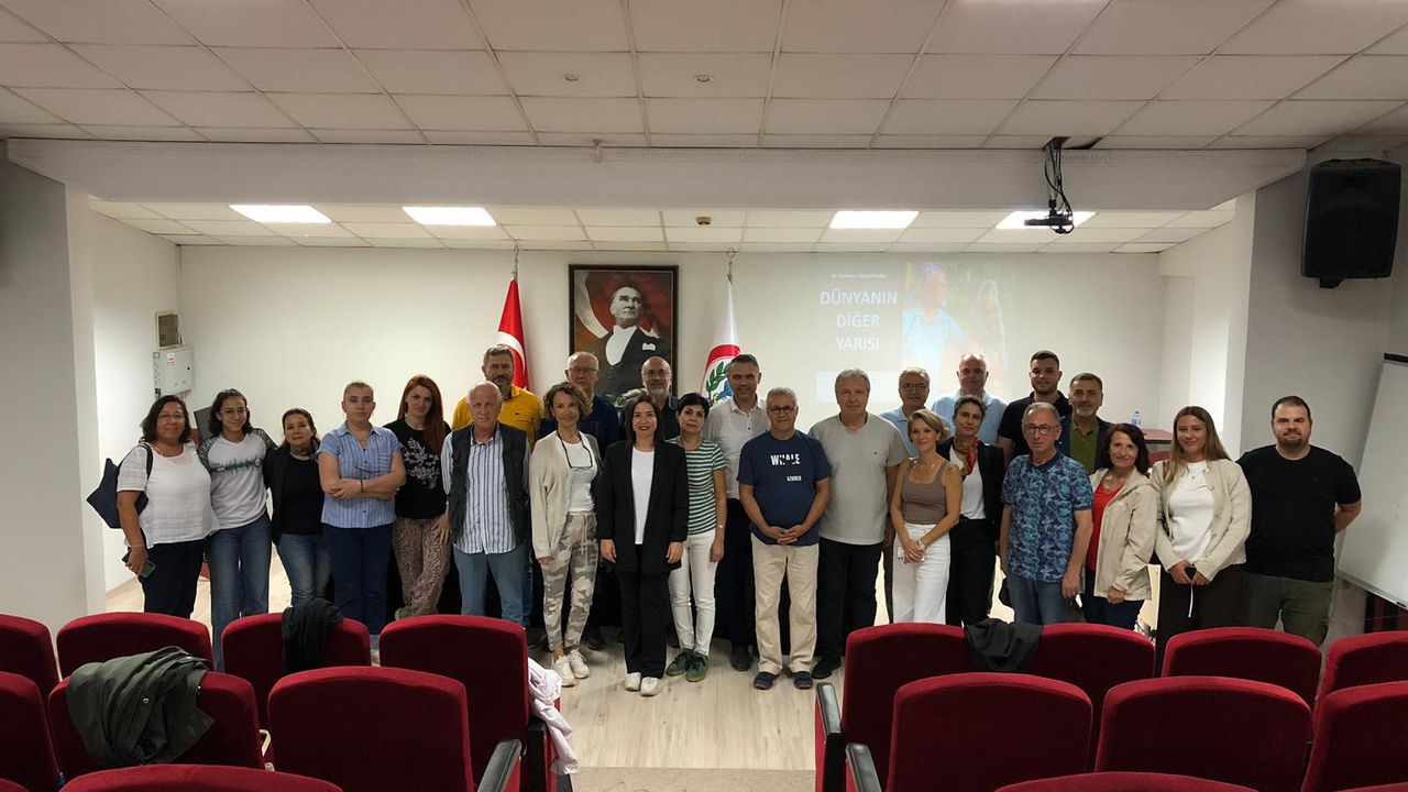 40 Ülkenin Fotoğraflarını Aydın’da Paylaştı