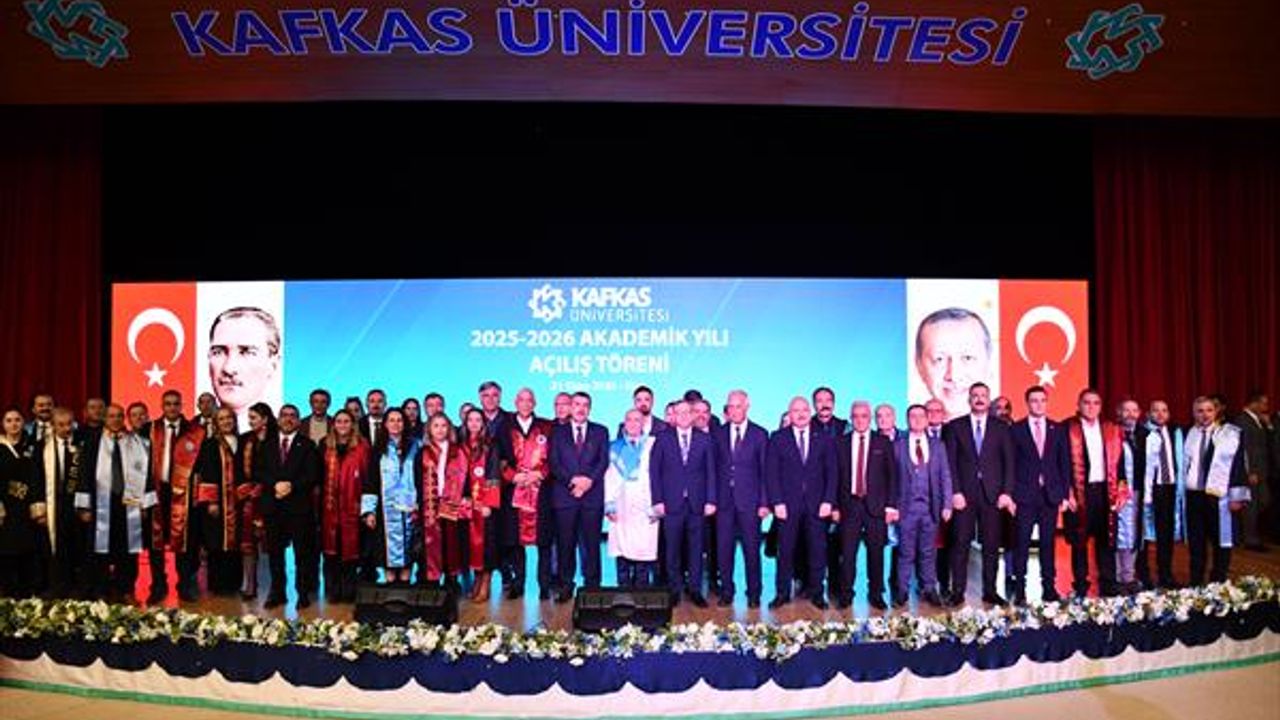 Kars Kafkas Üniversitesi’nde 2025-2026 akademik yılı açıldı