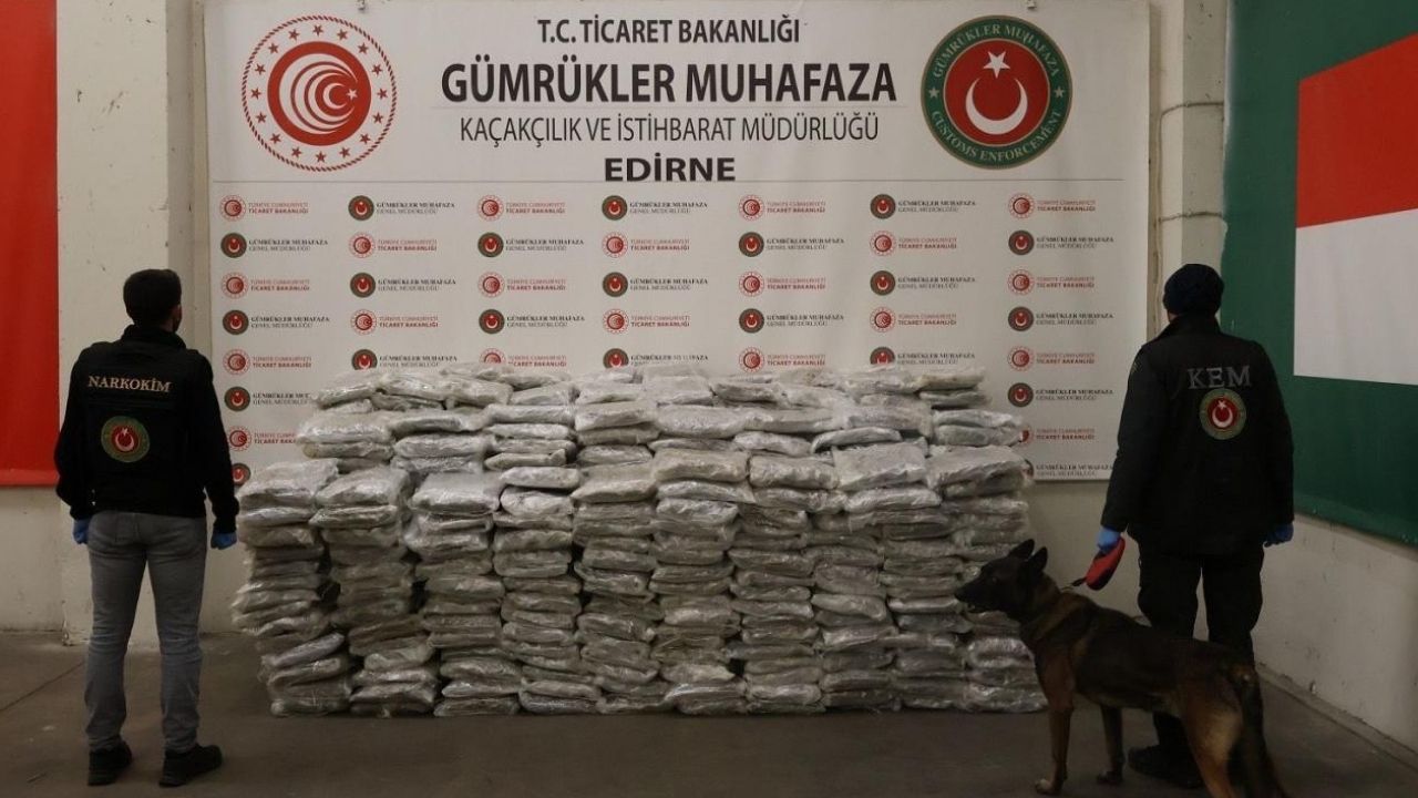 Kapıkule ve İpsala’da 524 kilo uyuşturucu yakalandı!