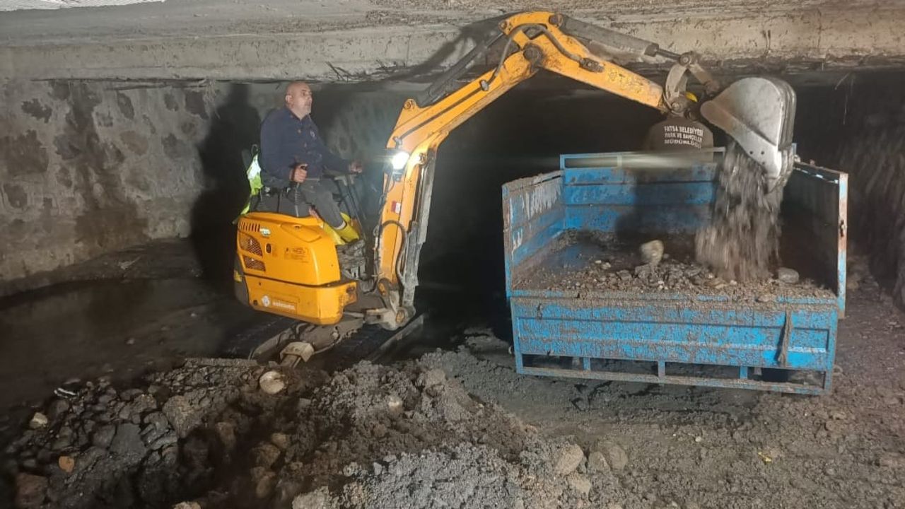 Büyükşehirden altyapıda dev temizlik seferberliği