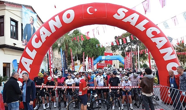 VeloTürk Gran Fondo Çeşme’de pedallar barış ve spor için döndü