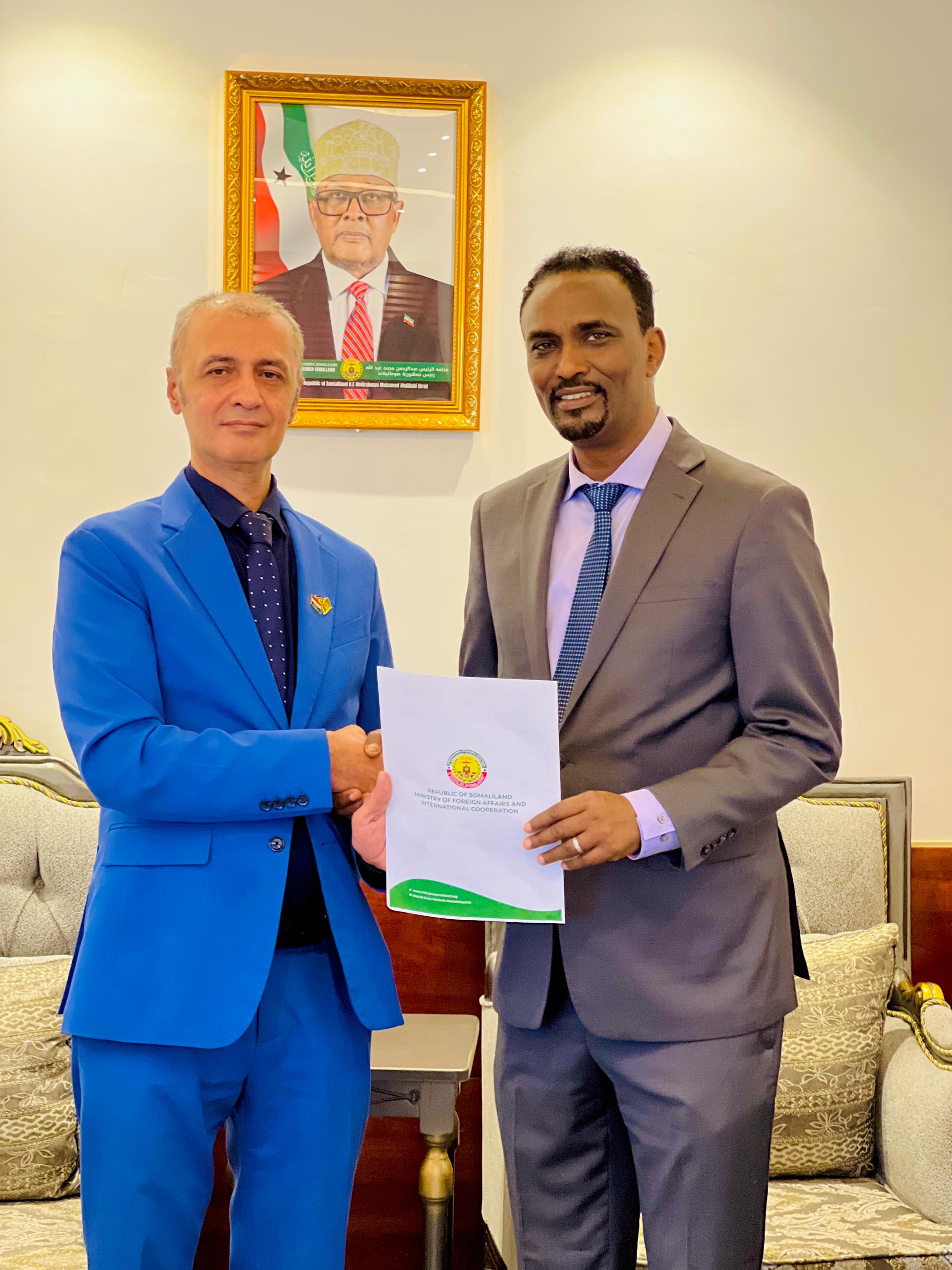 SON DAKİKA: Prof. Dr. Bilal Semih Bozdemir, Somaliland’in Gürcistan Büyükelçisi Olarak Atandı.