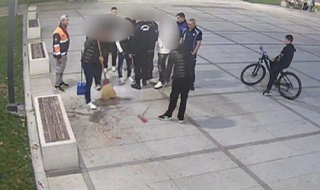 Çekirdek Keyfi Pahalıya Patladı: Hem Temizlediler Hem De Ceza Yediler