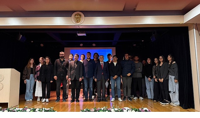 EÜ’de “Atatürk Cumhuriyeti’nin Evrensel Boyutları” anlatıldı