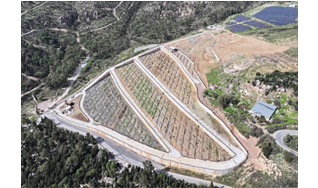 Örnekköy’de çift katlı mezarlık hizmete açılıyor