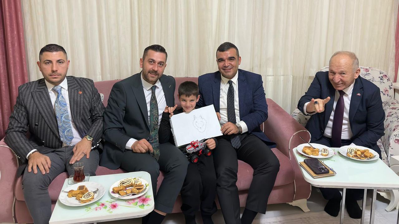 MHP ilçe başkanı Erdoğan Orhan: “Vatandaşı dinliyoruz”