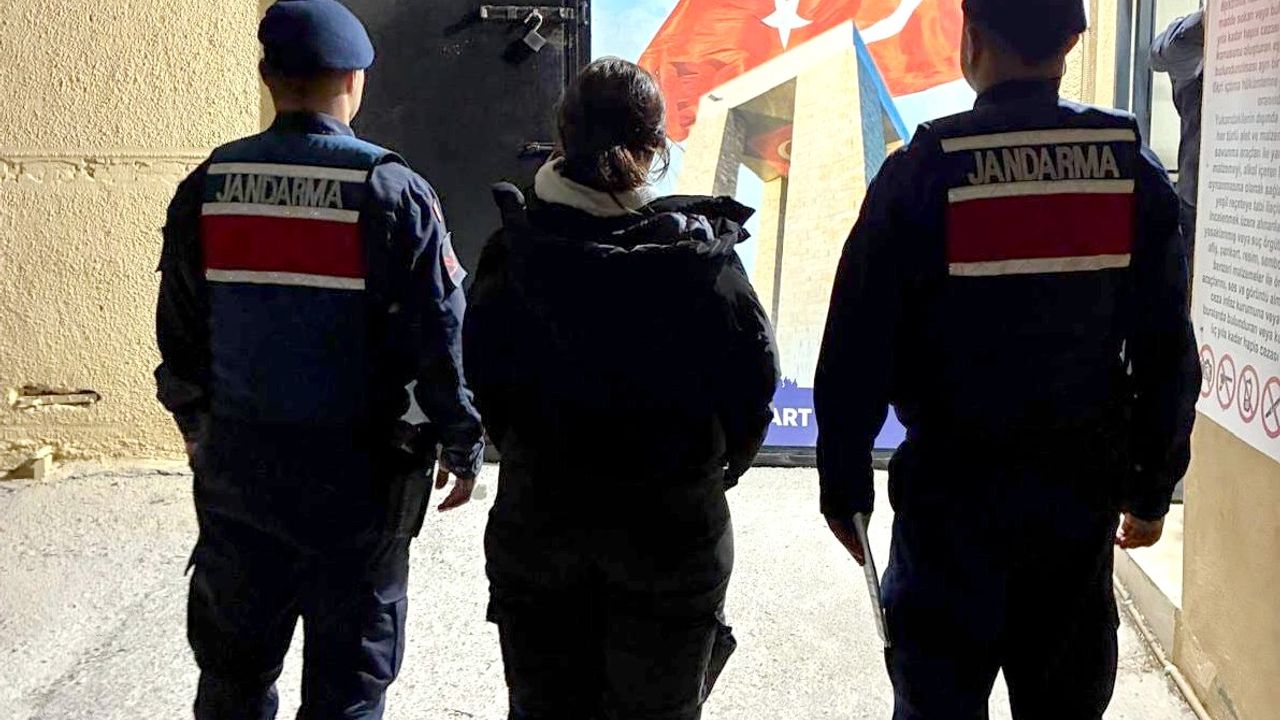 Çanakkale’de huzur operasyonlarında 33 kişi yakalandı, 18 kişi cezaevinde