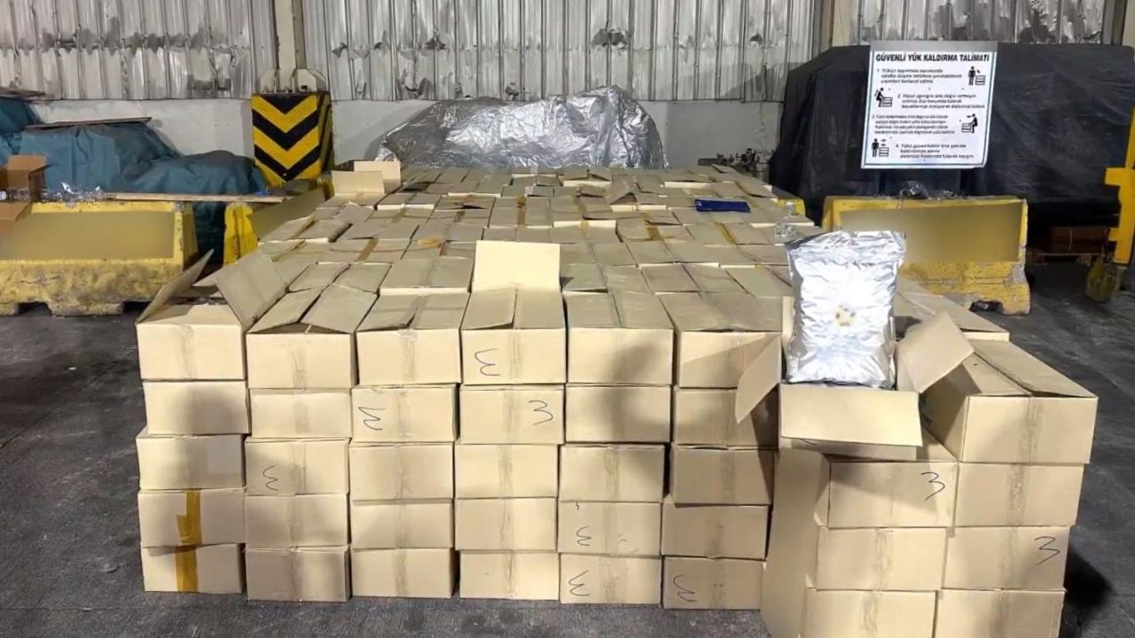 Derince Limanı’nda 1,5 tonun üzerinde uyuşturucu ele geçirildi