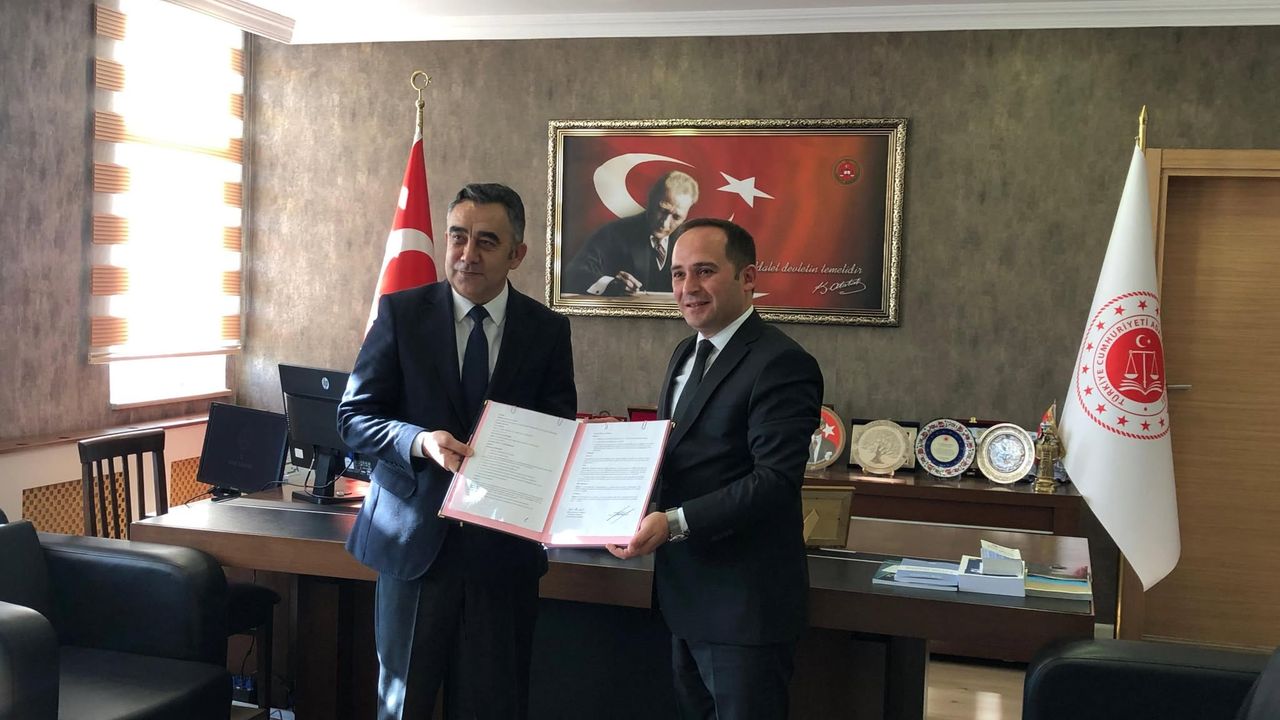 Kars’ta denetimli serbestlikte parmak izi sistemi için protokol imzalandı