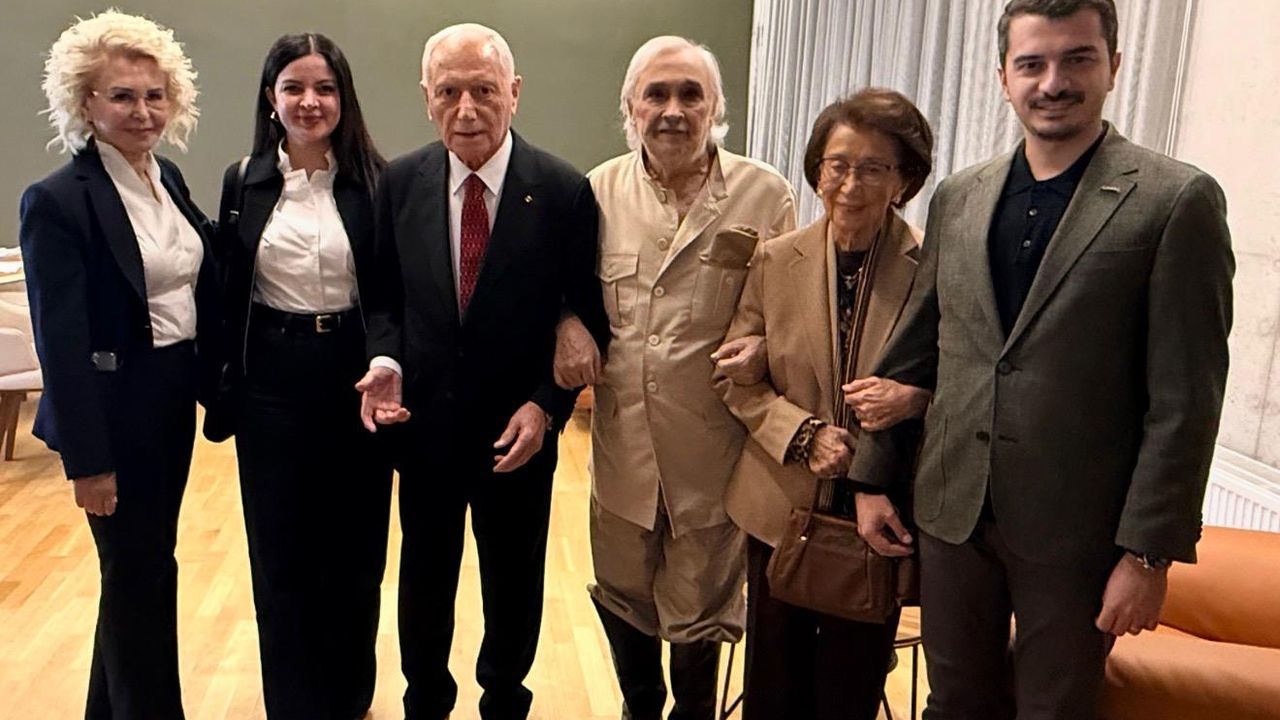 ra’da “Yedi Kocalı Hürmüz” rüzgârı: Kahkaha, sanat ve usta isimlerin buluşması