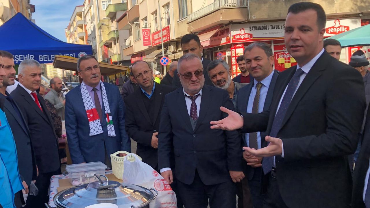 Beşikdüzü Müftülüğü Hayır Kermesi düzenledi