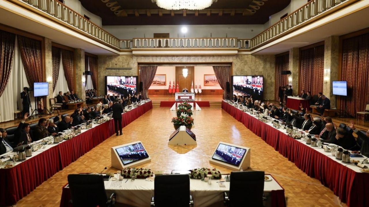 Tarihi komisyon İmralı’ya gidiyor: Oylamadan 32 evet çıktı