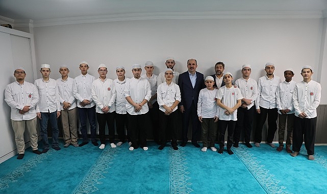 Başkan Altay Yılın Son Gününde Hafızlık Öğrencileriyle Bir Araya Geldi