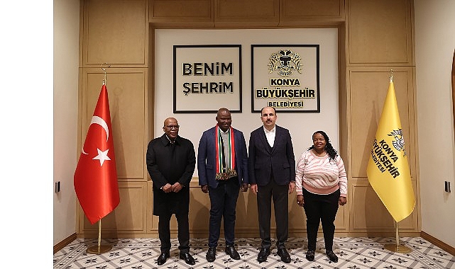 Güney Afrika Yerel Yönetimler Birliği Başkanı Stofile, Başkan Altay’ı Ziyaret Etti