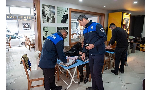 Karşıyaka Zabıtası’ndan işgal denetimi