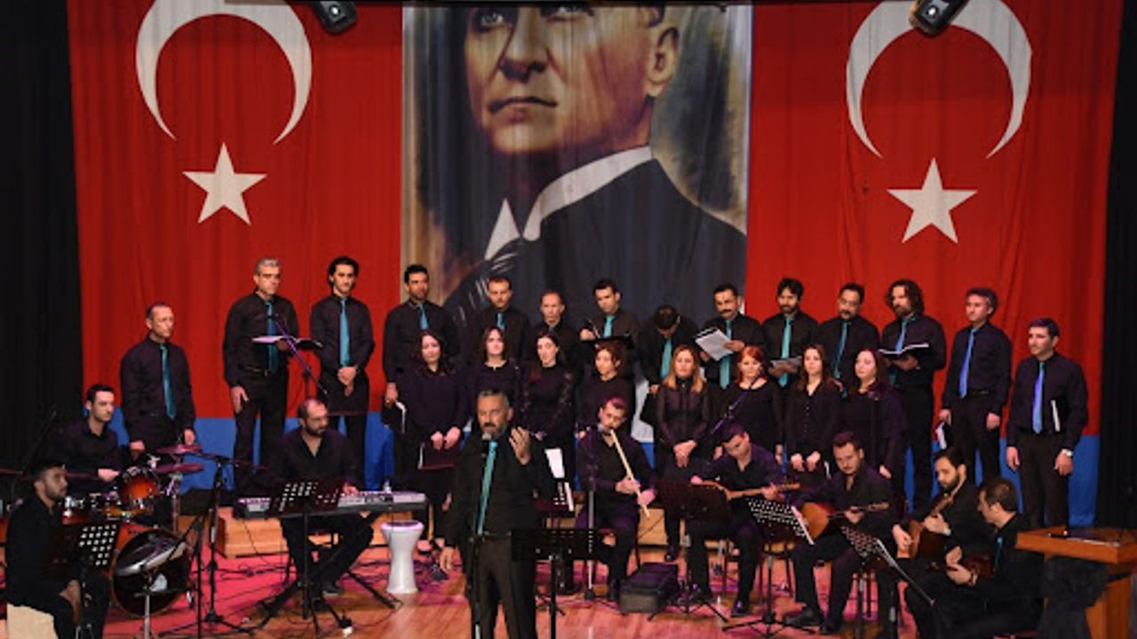 Kırıkkale’de Türk Halk Müziği Gecesi