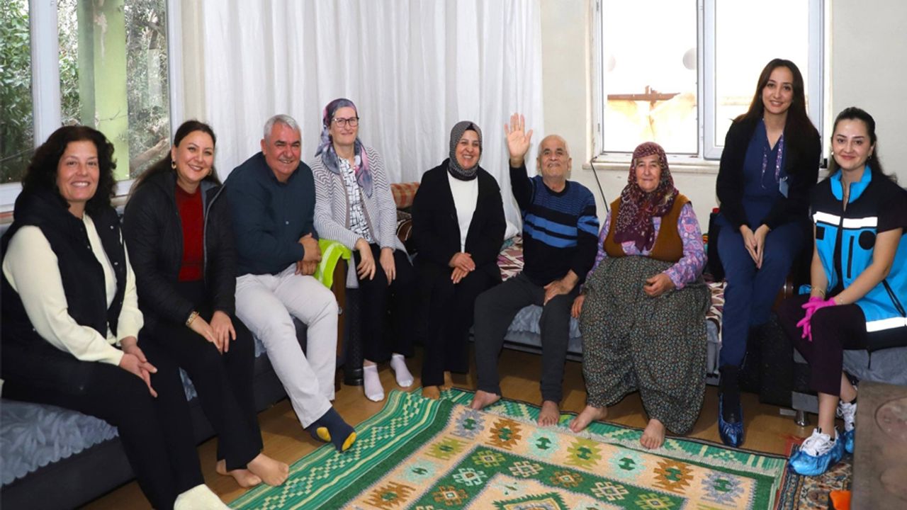 Aksu’da evde sağlığa destek ziyareti
