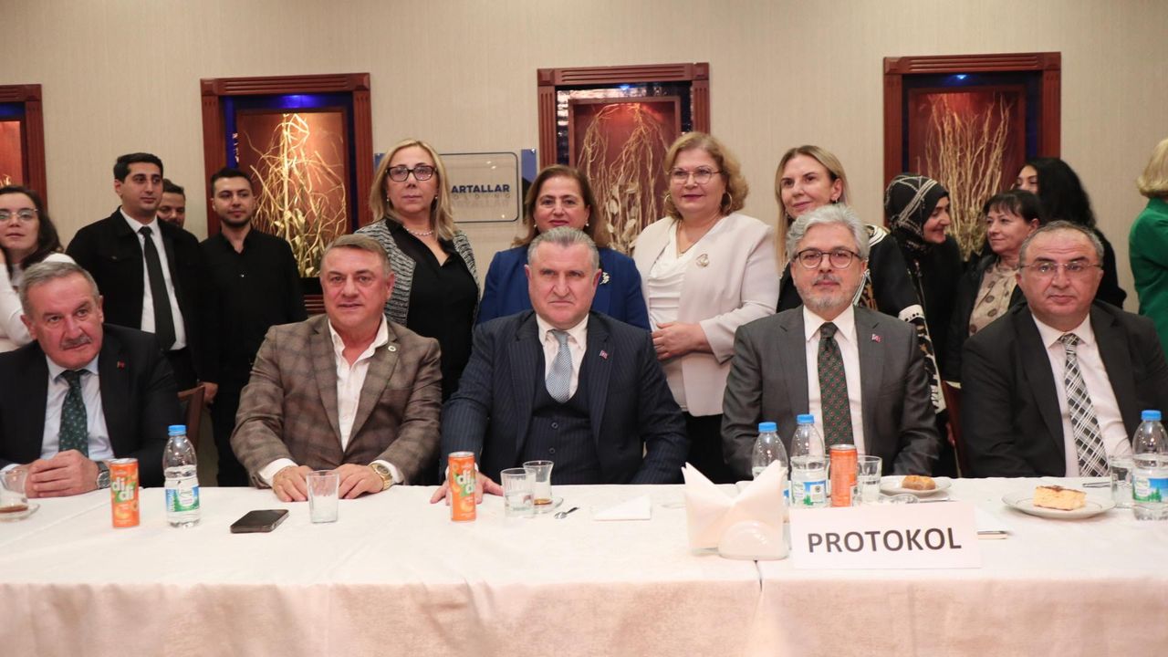 ra RİDEF, Başkent’te Rizeli öğretmeleri buluşturdu