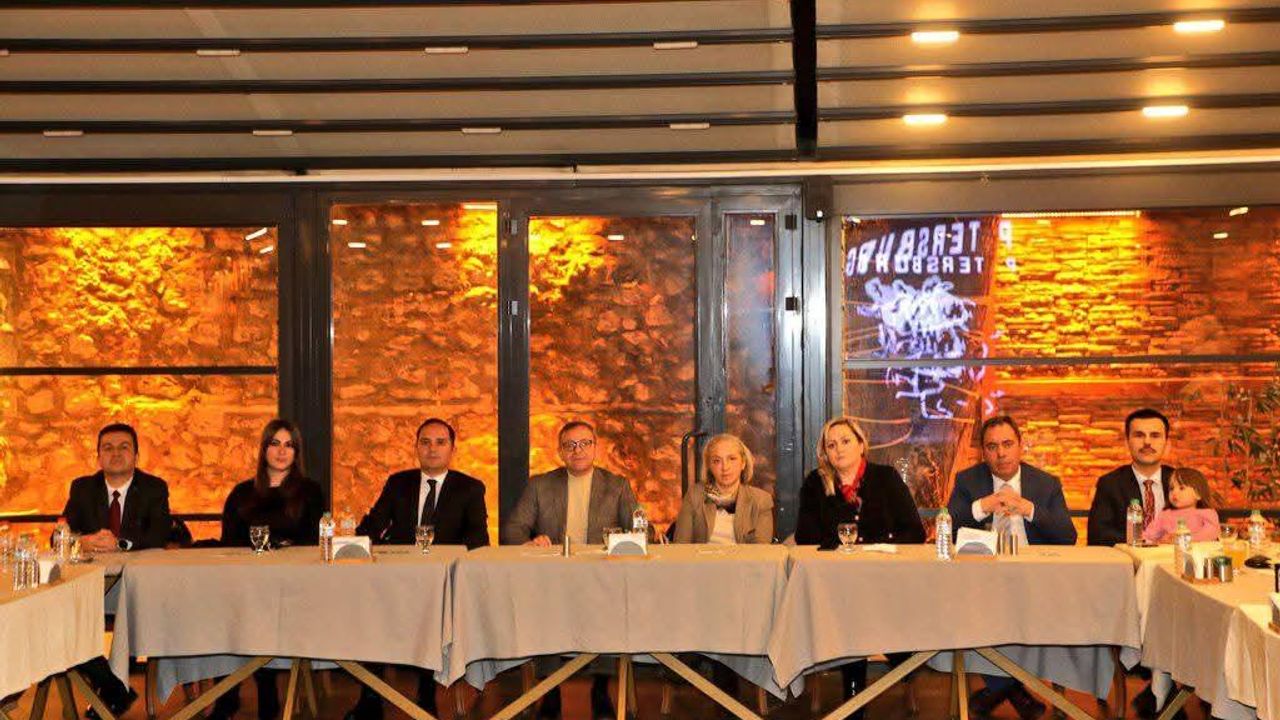 Vali Ziya Polat’tan  Kars İdare Mahkemesi Başkanı Yonisoğlu’na Veda Programı