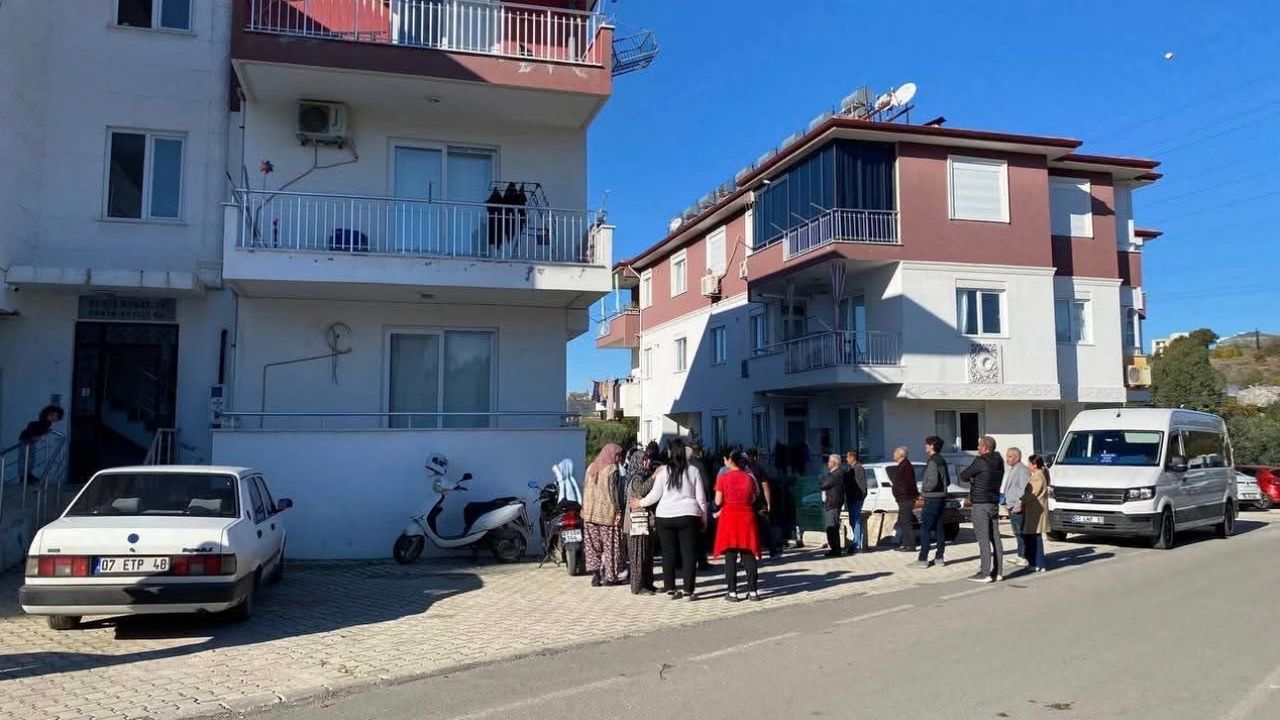 Çatlak binada 4’üncü keşif gerçekleştirildi