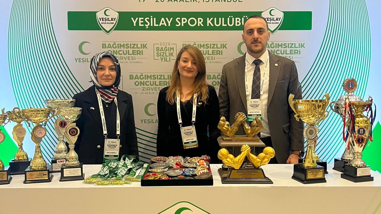 105. sıradan Türkiye birinciliğine: Yeşilay Kars Şubesi’nden tarihi başarı