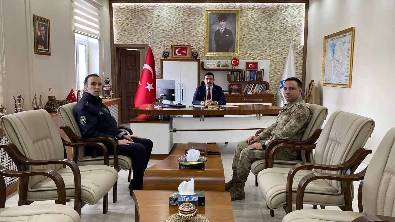 Arpaçay’da Güvenlik ve Huzur Masaya Yatırıldı: Asayiş Toplantısı Gerçekleştirildi