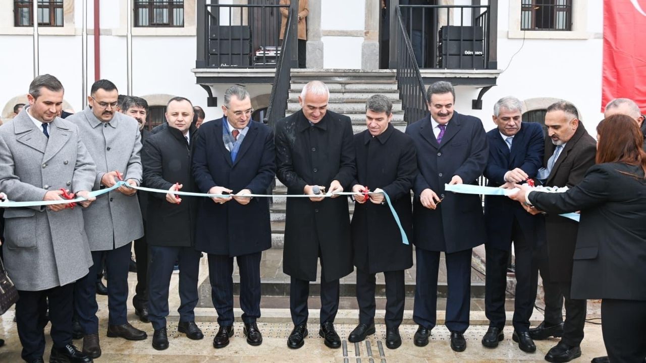 Yeni nesil halk kütüphaneleri vizyonu Merzifon’a ulaştı