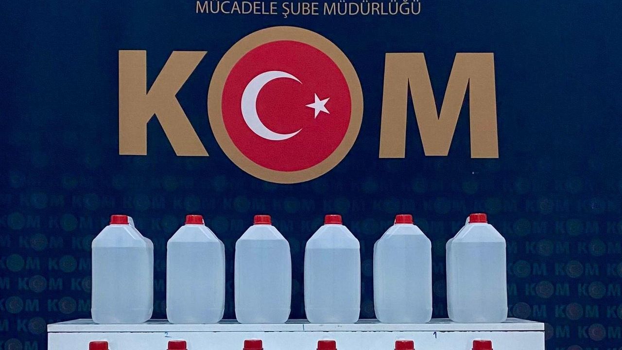 Kars’ta yılbaşı öncesi dev operasyon: 13 gözaltı!