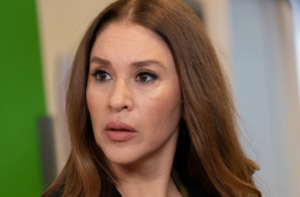 Kızılcık Şerbeti’nde Büyük Şok: Kıvılcım’ın Bebeği Hastanede Karıştı mı?