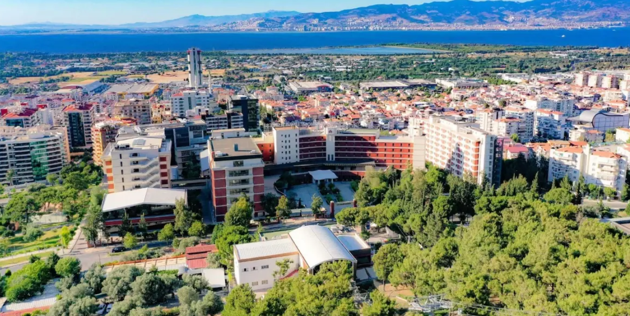 İzmir’deki “Siber Zorbalık” Dosyasında İlk Tutuklama