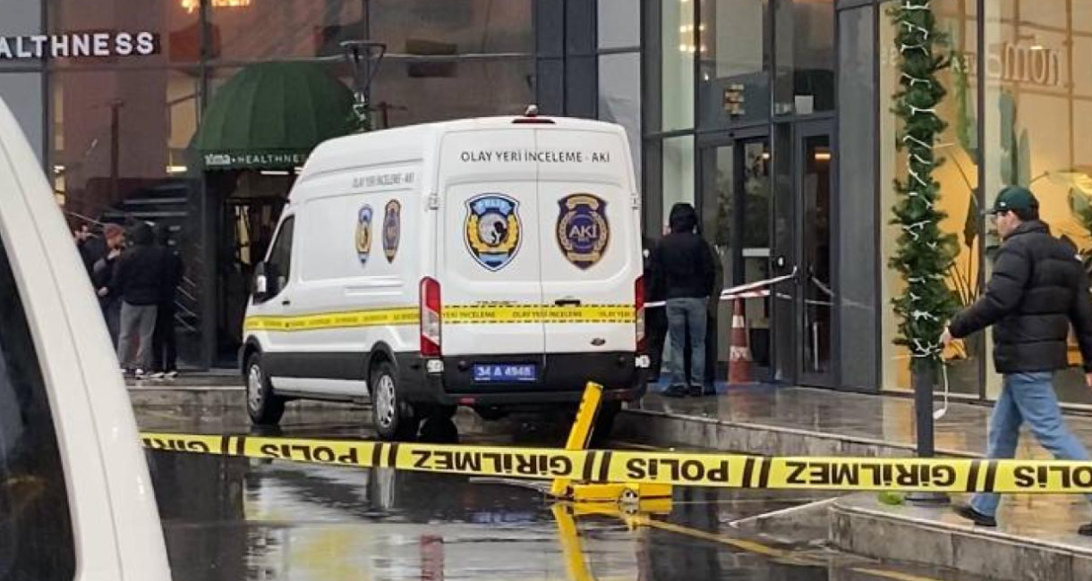 Zeytinburnu’nda Şüpheli Kargo Paketi Patladı: 3 Kişi Yaralandı