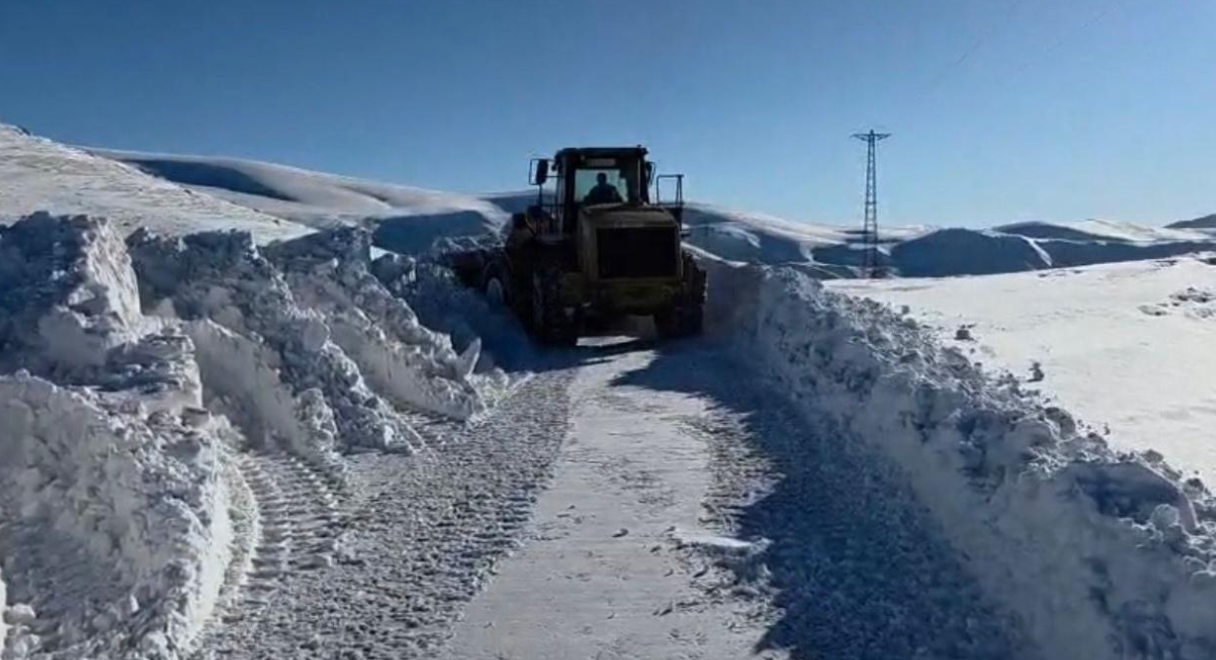 Doğu’da Kar Esareti: 747 Köy ve Mahalle Yolu Kapandı!