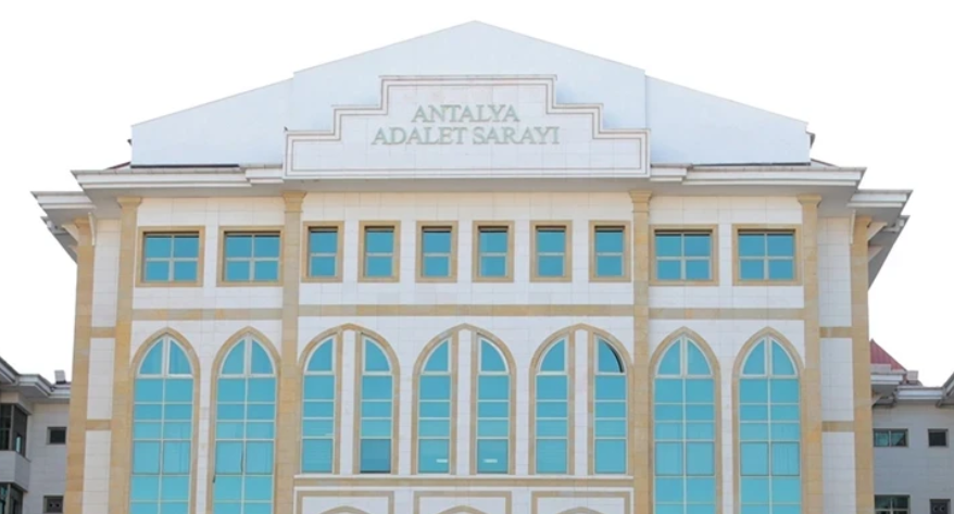 Antalya Büyükşehir’de 400 Milyonluk Yolsuzluk Operasyonu: 14 Gözaltı